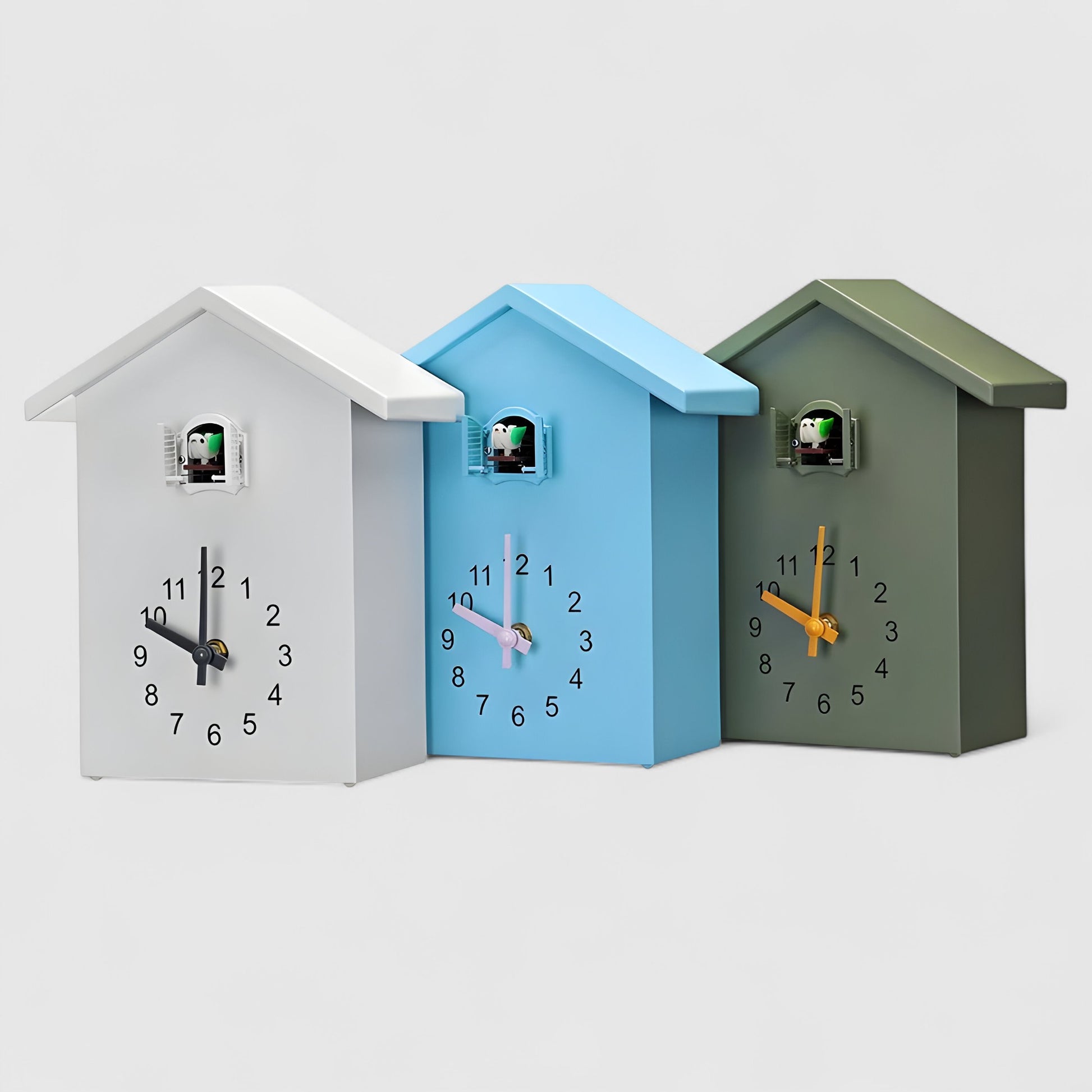 Horloges murales : Horloge Murale Design Élégante en Plastique et Métal dans de Marche Lino