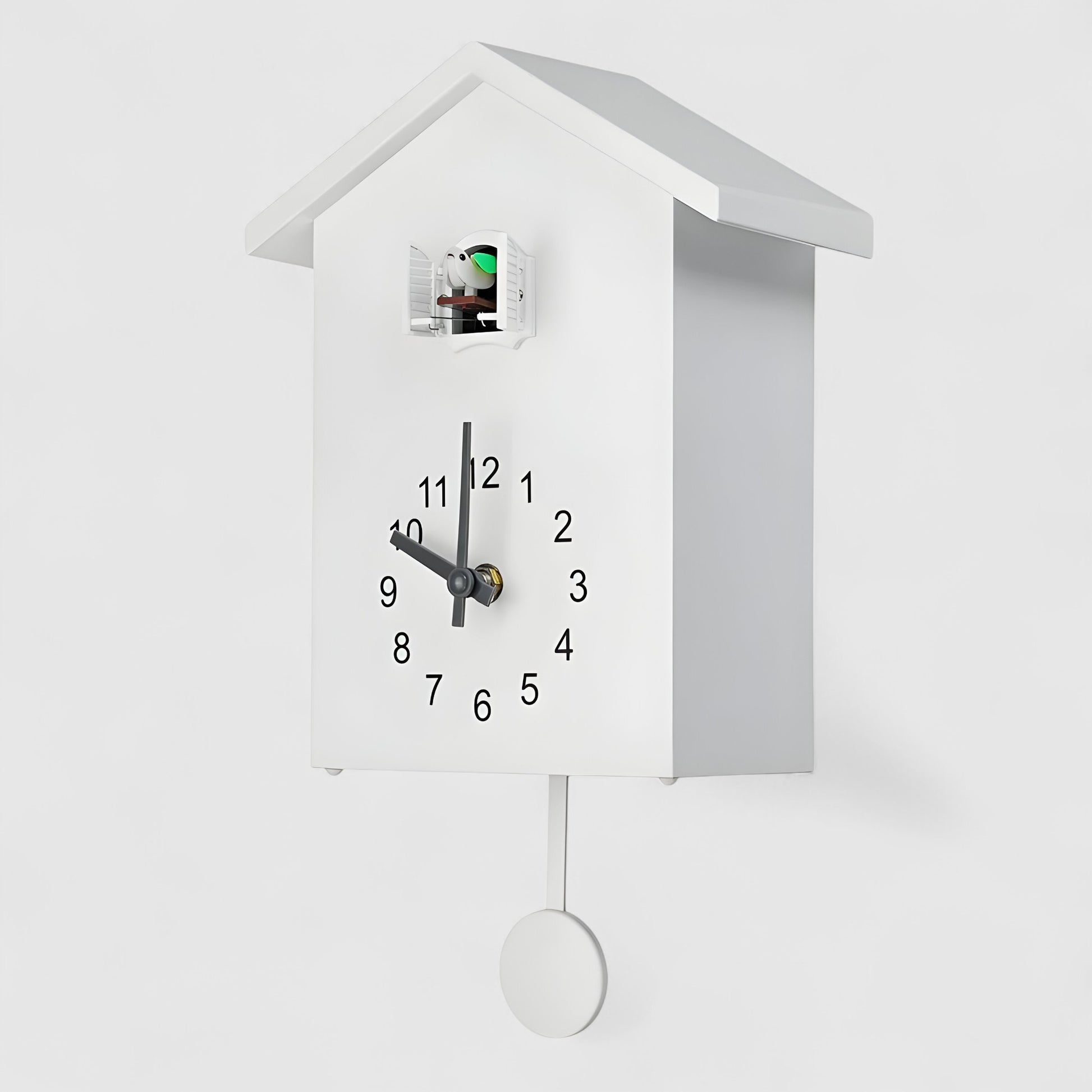 Horloges murales : Horloge Murale Design Élégante en Plastique et Métal dans Blanc de Marche Lino