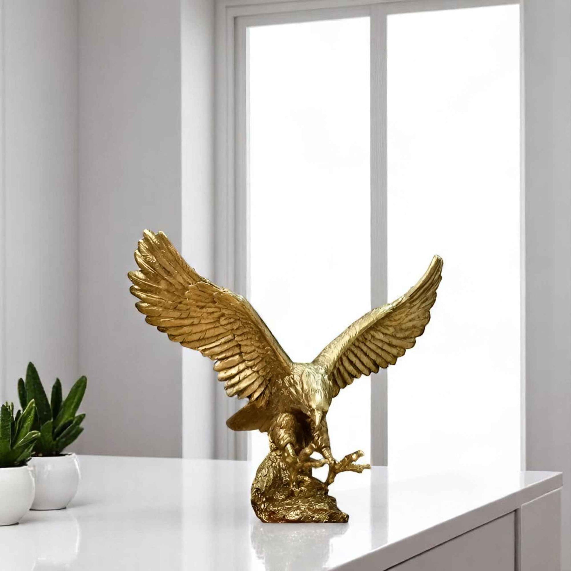 Figurines et statues : Décoration Murale Aigle Doré en Polyresin - Élégance et Originalité dans de Marche Lino