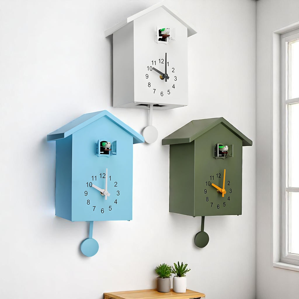 Horloges murales : Horloge Murale Design Élégante en Plastique et Métal dans de Marche Lino