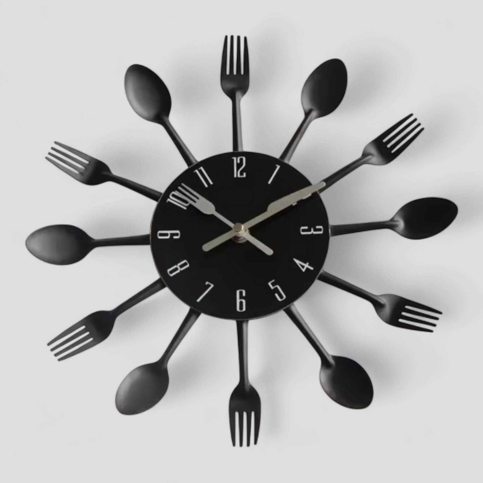 Horloge Murale Métallique au Design Minimaliste – 12 Pouces