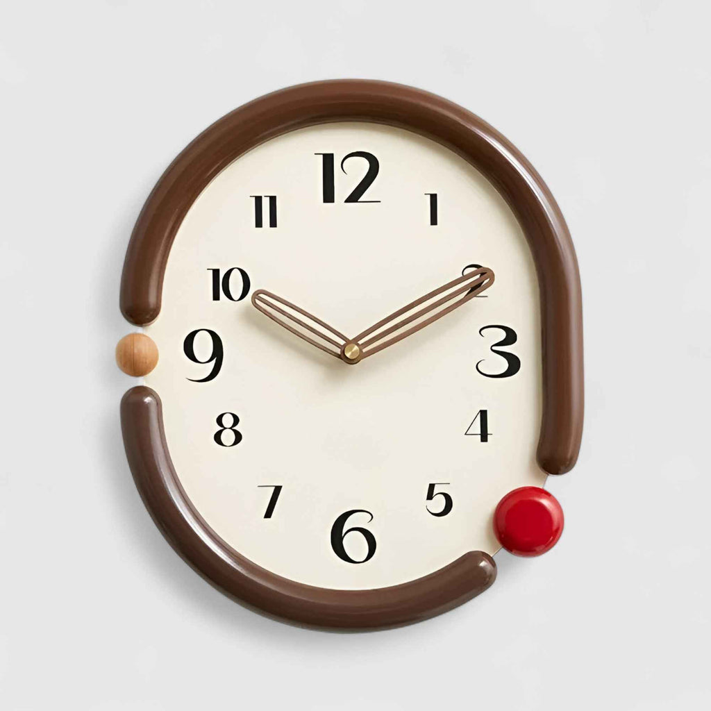 Horloges murales : Horloge Murale Acrylique Minimale au Design Épuré dans A (31 x 37 cm) de Marche Lino