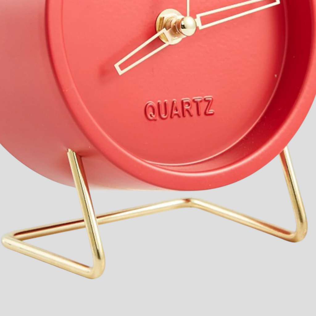 Horloge de Table Design Minimaliste – Noire avec Pied Doré