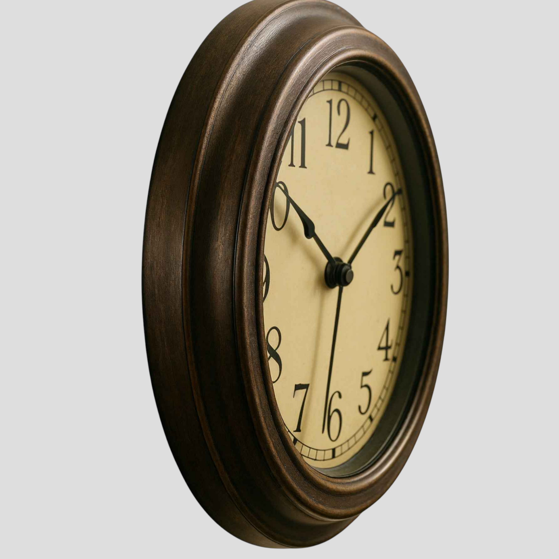 Horloge Murale Silencieuse – Style Vintage Design  This