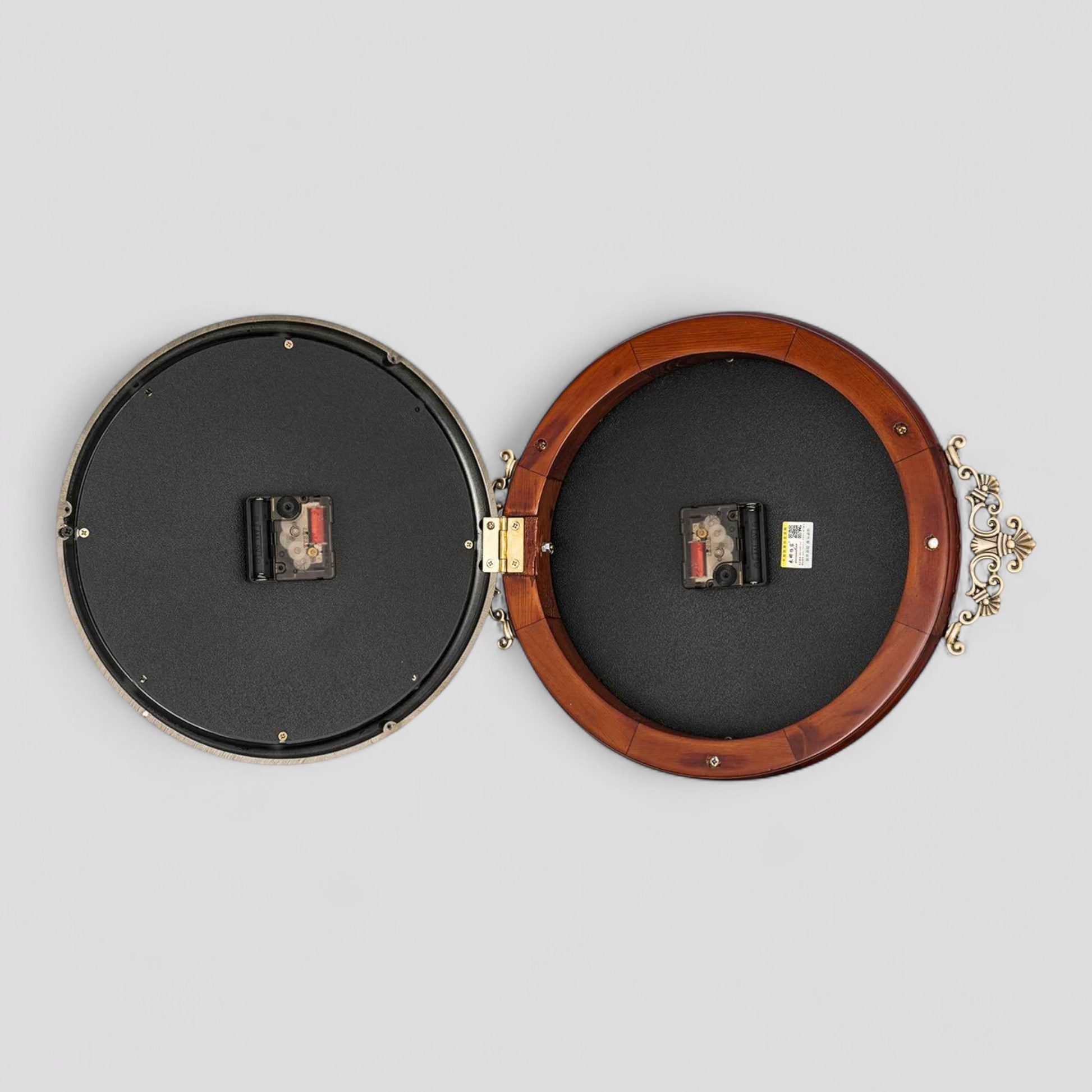 Horloge Murale à Double Face – Style Vintage Élégant