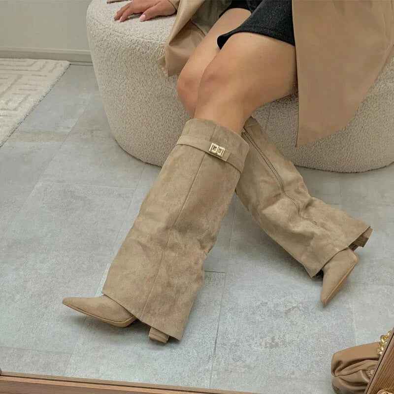 Élégantes et confortables bottines hautes à coupe évasée – un confort élégant au quotidien
