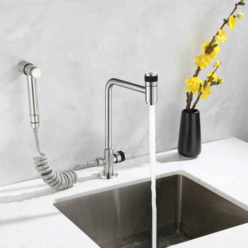 Robinet Mural de Cuisine en Acier Inoxydable - Bec Rotatif