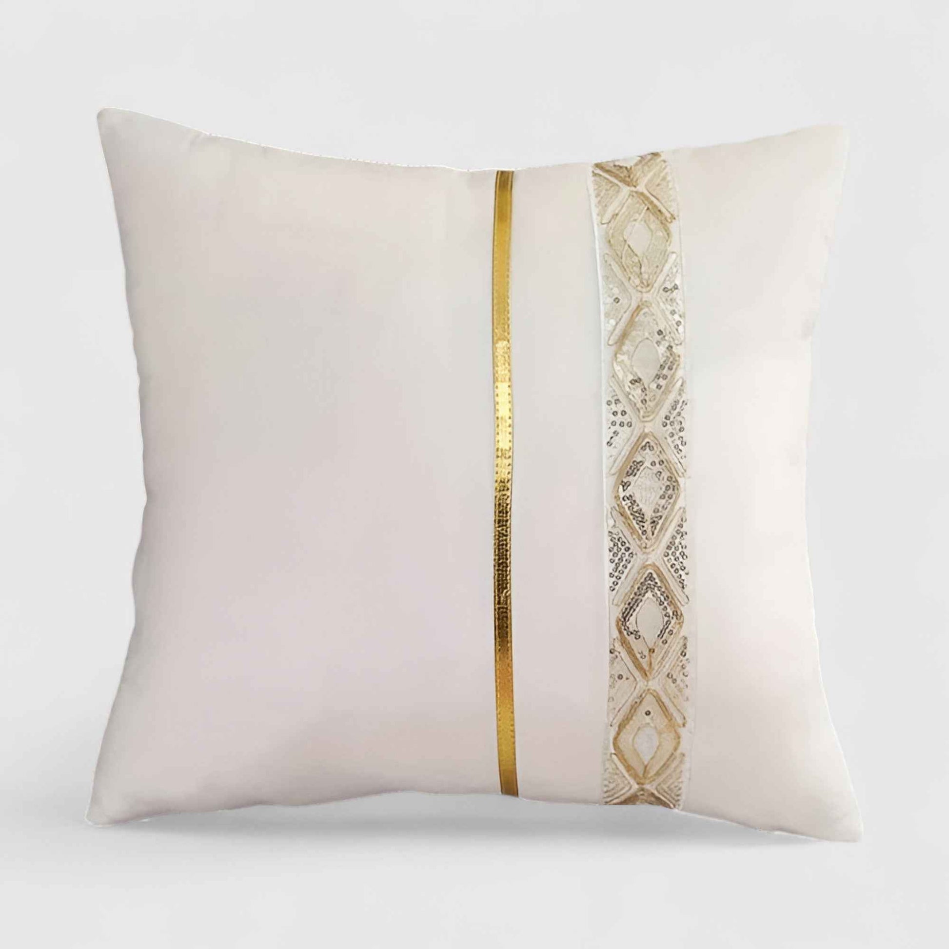Coussins et oreillers : Coussin Décoratif Canapé en Polyester 45x45 cm Élégant pour un Intérieur Féminin dans Beige 45cm x 45cm de Marche Lino