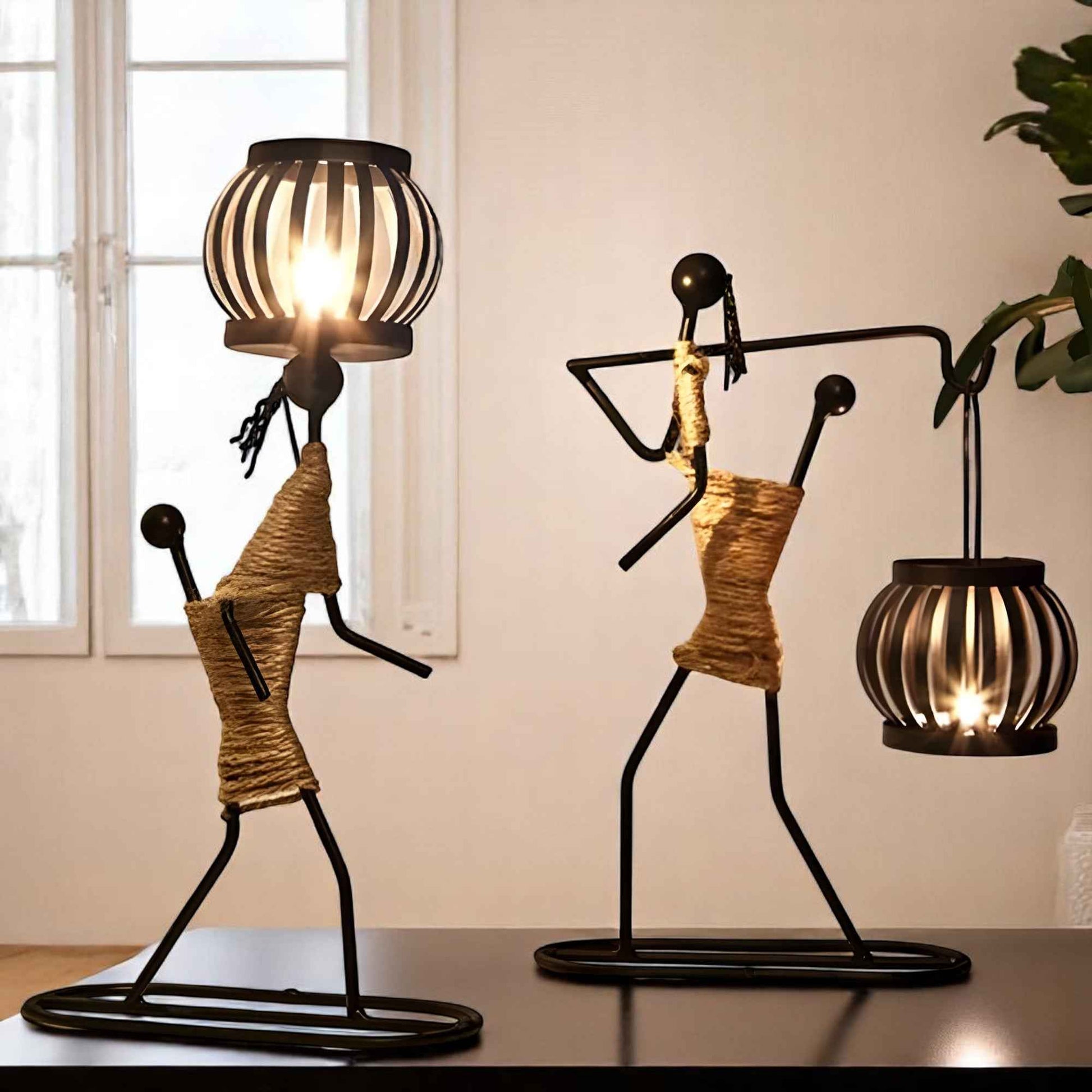 Supports de bougies : Bougeoir en Fer Métal Atmosphérique pour une Décoration Élégante dans de Marche Lino