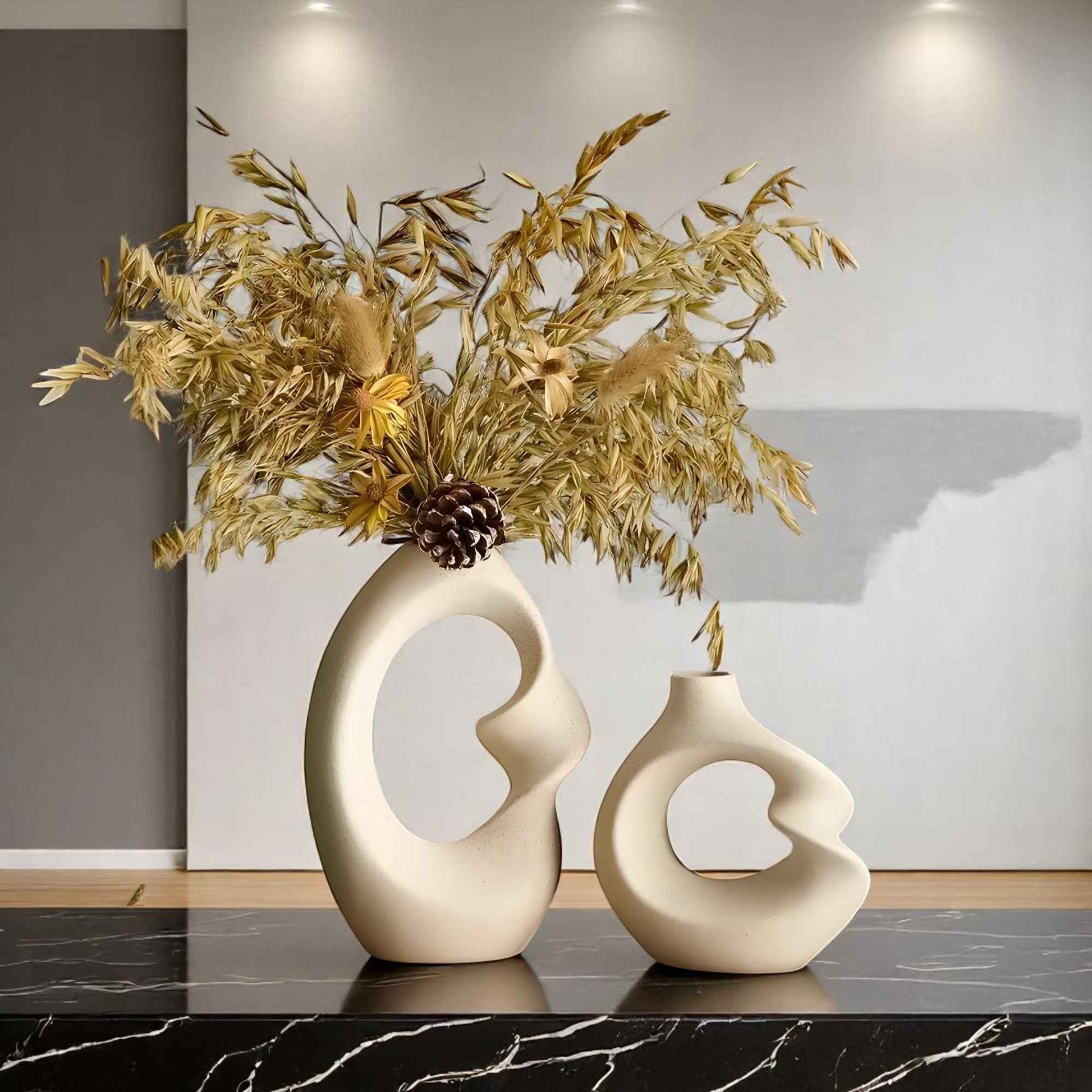 Vases : Vase Décoratif en Céramique Sculptural Moderne dans de Marche Lino