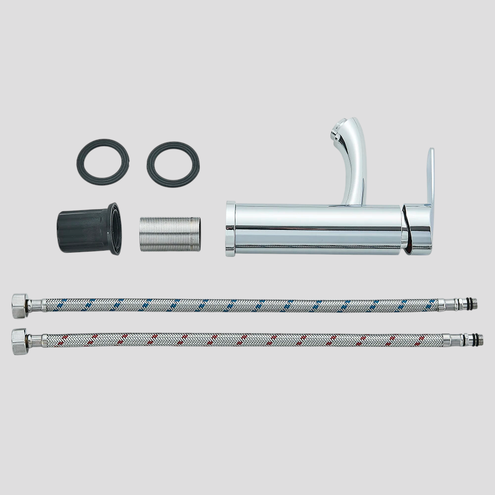 Verchromte Waschbeckenarmatur fürs Badezimmer