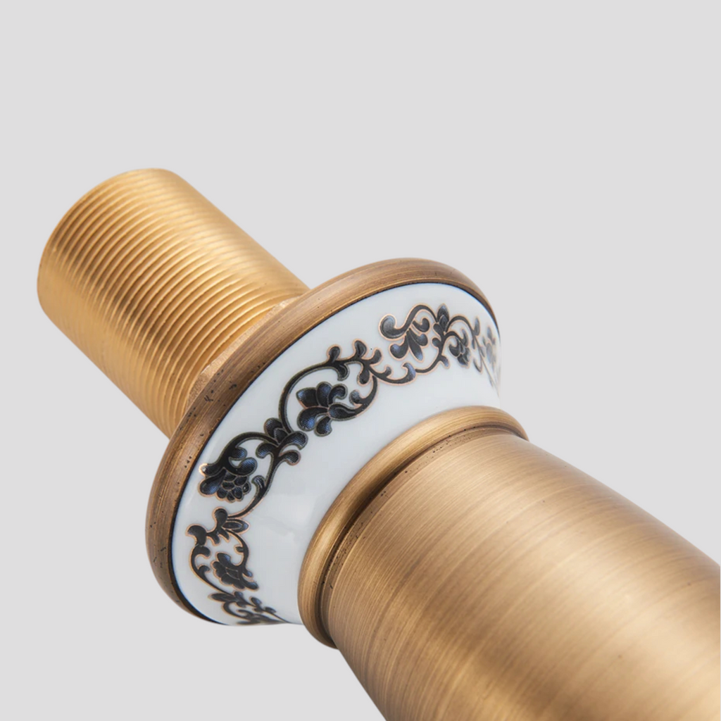 Mitigeur de Cuisine Rétro en Laiton avec Poignée Unique