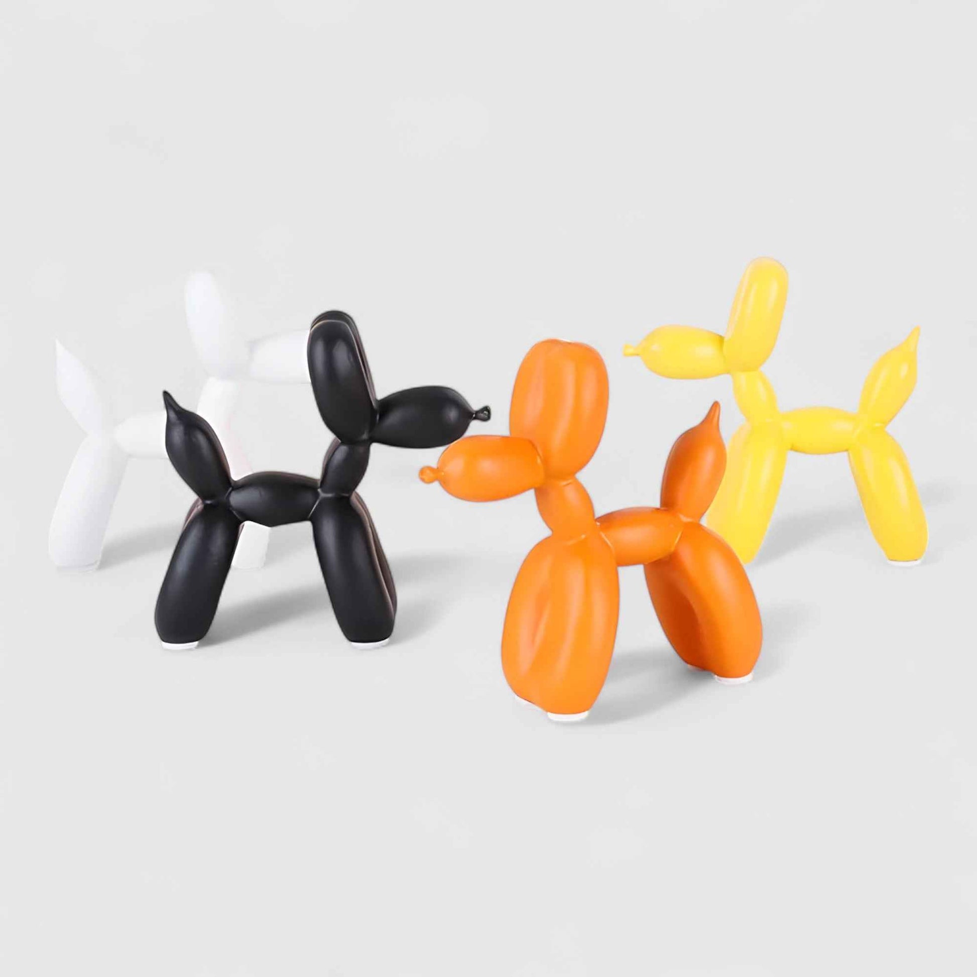Statues et figurines : Décoration de Table Chien Ballon Résine Scandinave dans Toutes les couleurs 4 pièces de Marche Lino