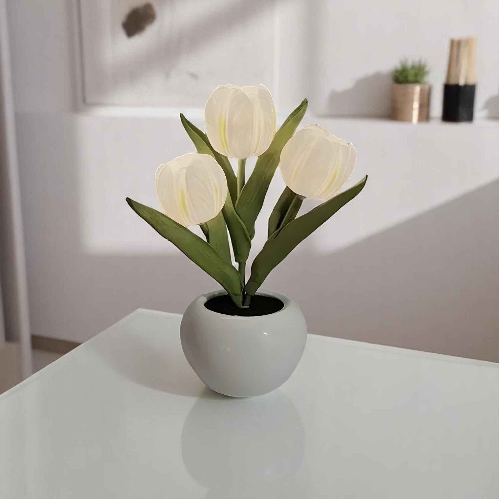 Lampes de table : Lampe de Chevet LED Fleur Tulipe - Éclairage Design et Moderne dans de Marche Lino