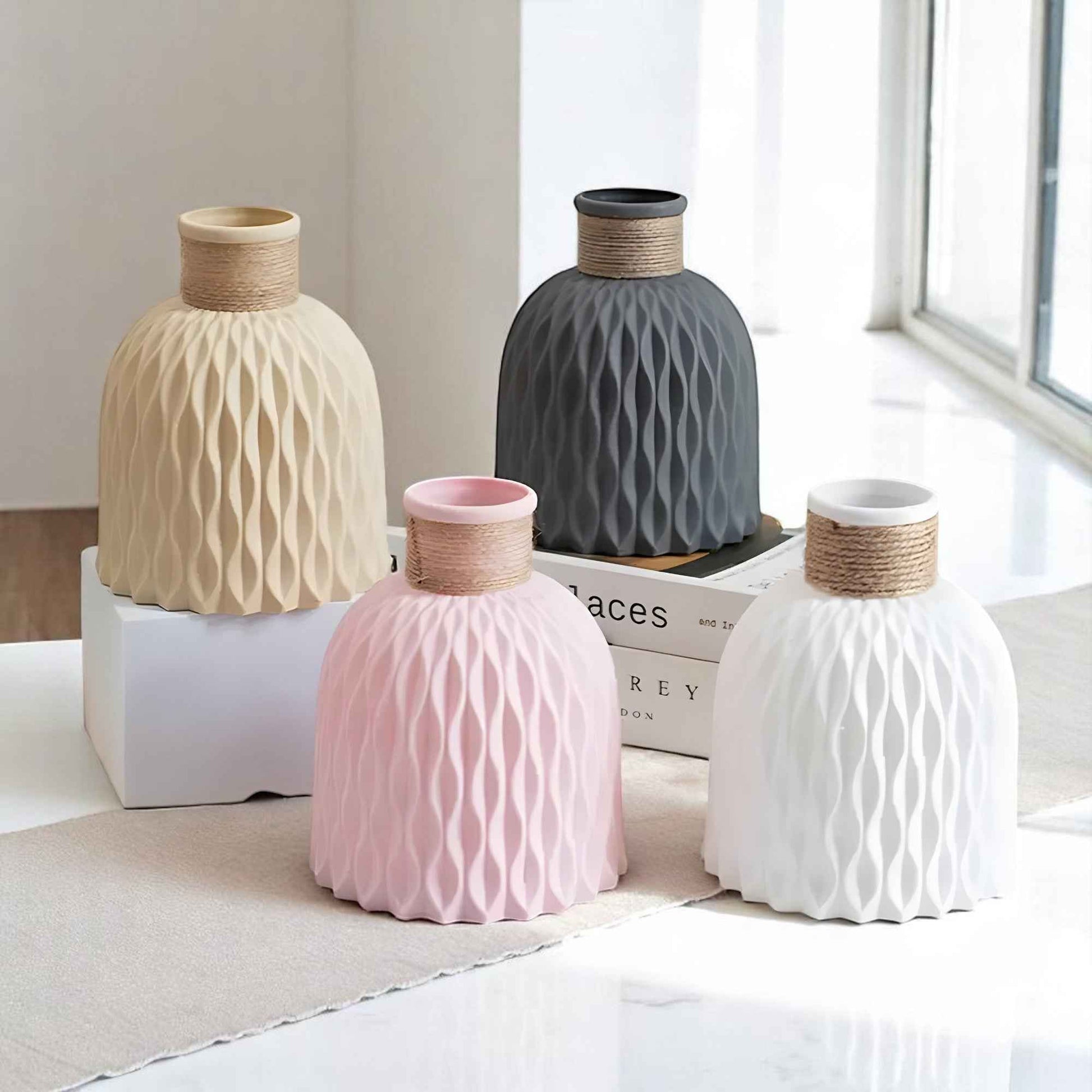 Vases : Vase Décoratif en Plastique Tressé Élégant dans de Marche Lino