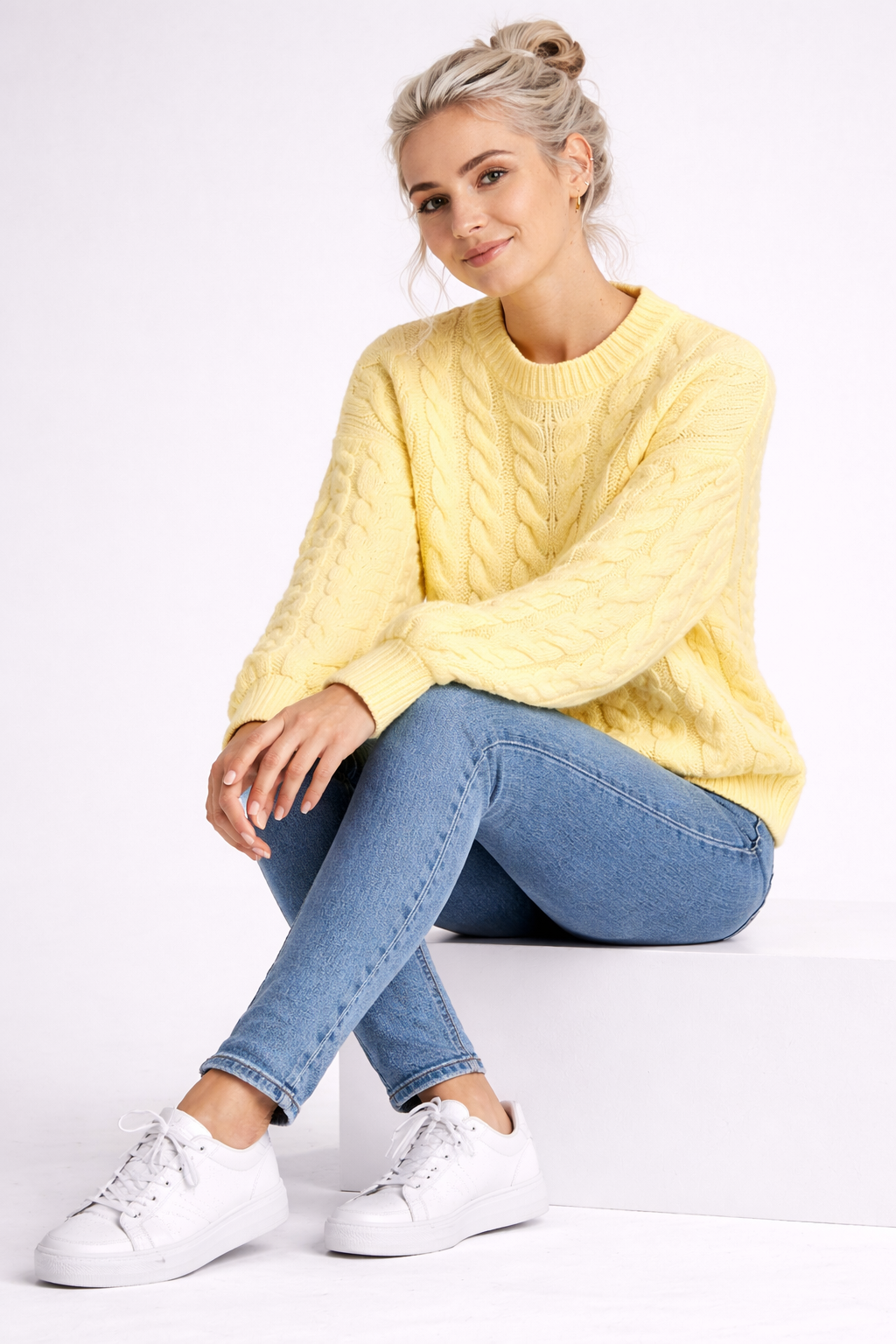 Damen gelber Zopfmusterpullover Acryl Pflegeleicht