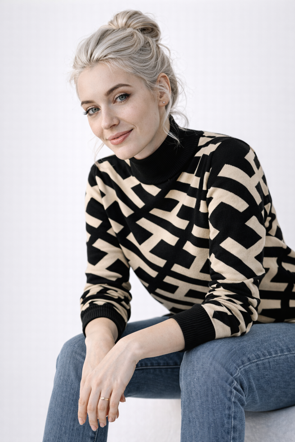 Mjuk stickad tröja för kvinnor i denim Feminint mode