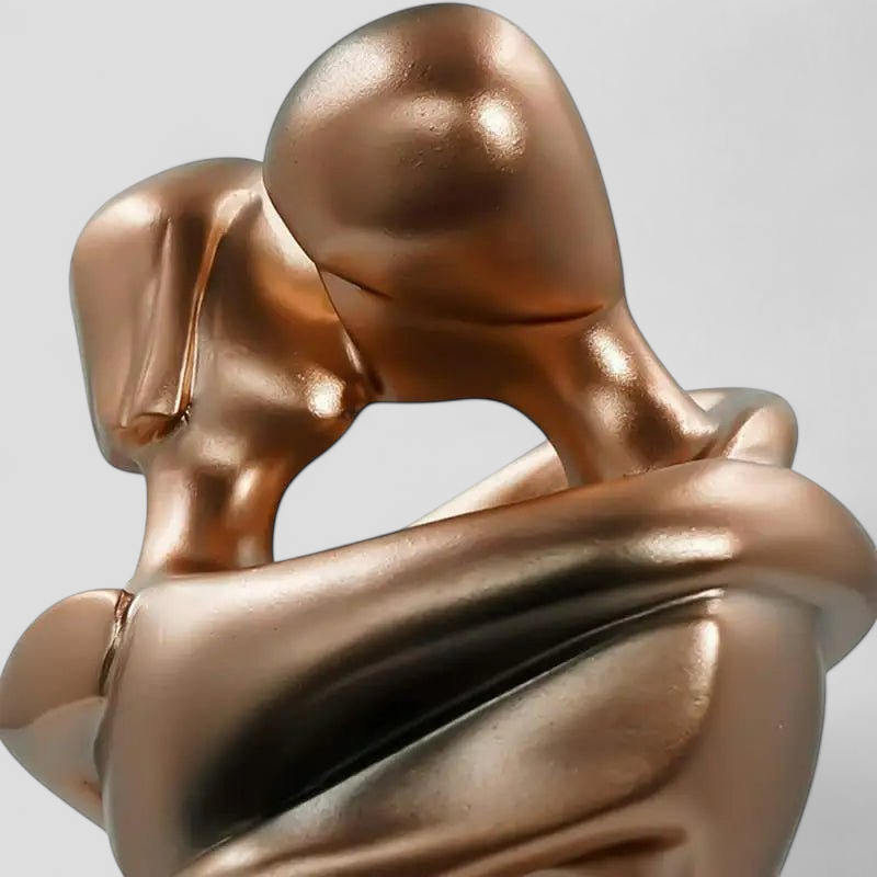 Statue Moderne en Résine Effet Bronze – Couple Enlacé 25 cm – Décoration Romantique