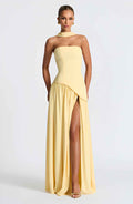 Langes Kleid