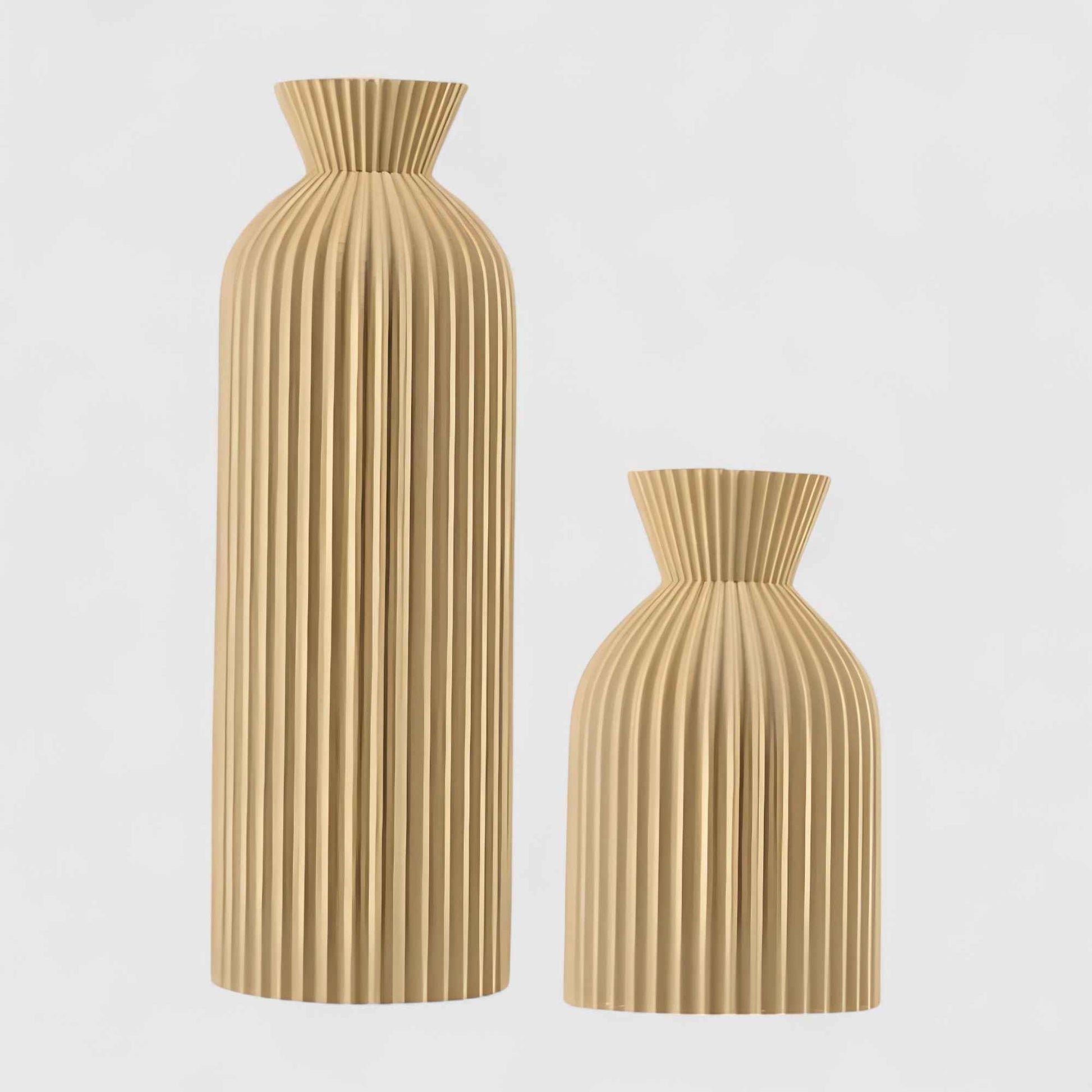 Vases : Vase Décoratif en Céramique Moderne dans Kaki-L S de Marche Lino