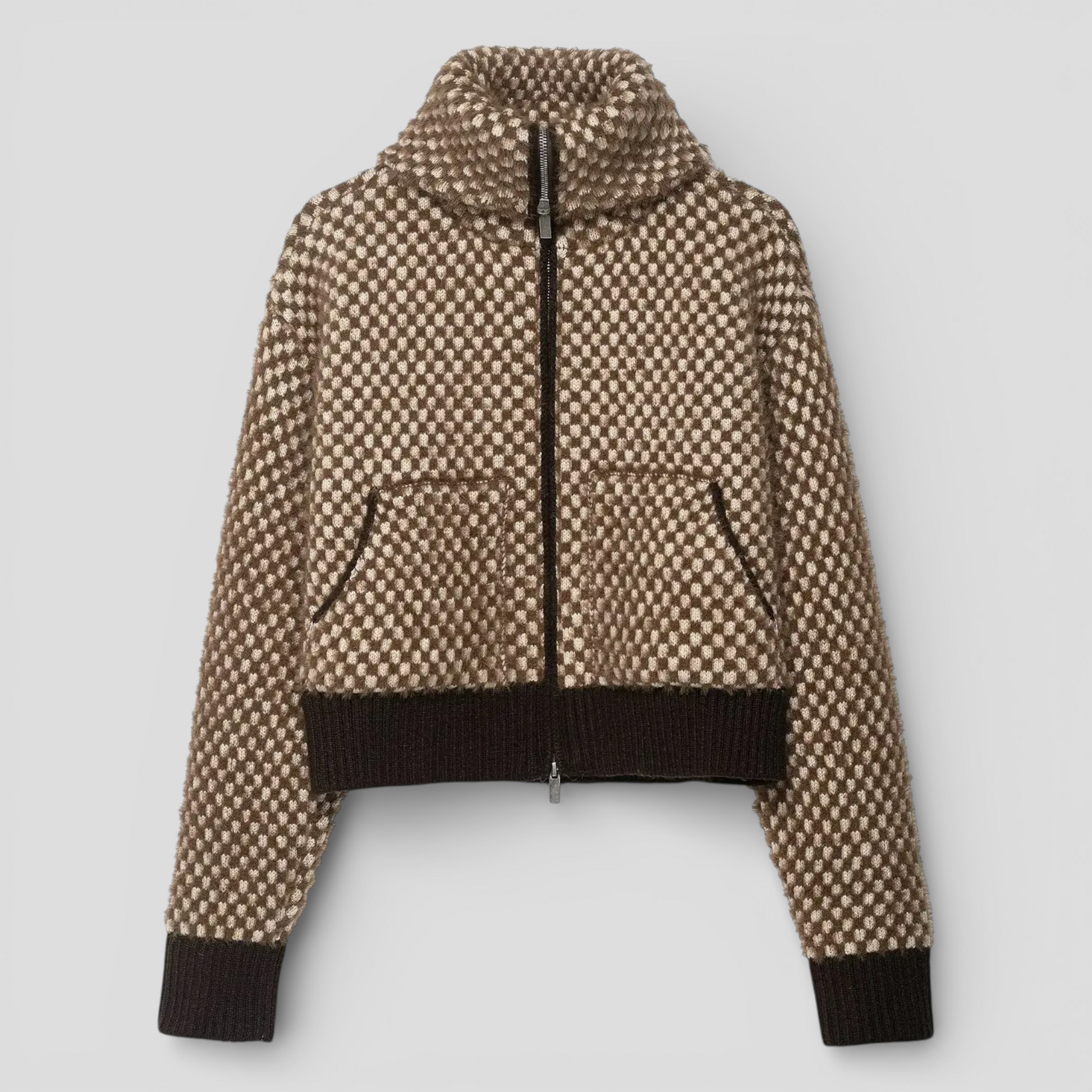 Schicke Damenjacke mit hohem Kragen – Komfort und Eleganz