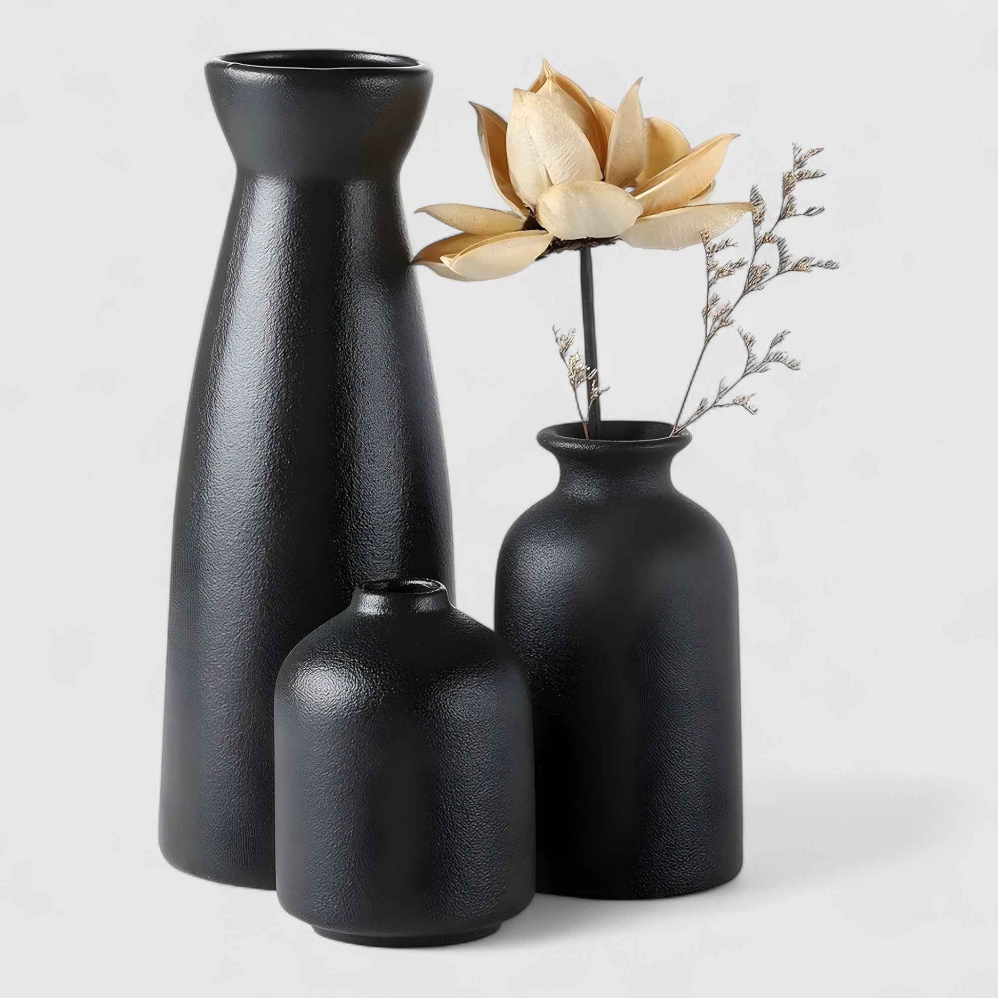 Vases : Ensemble de Vases en Céramique Moderne Blanc - Vases en Céramique Moderne Élégants dans Noir de Marche Lino