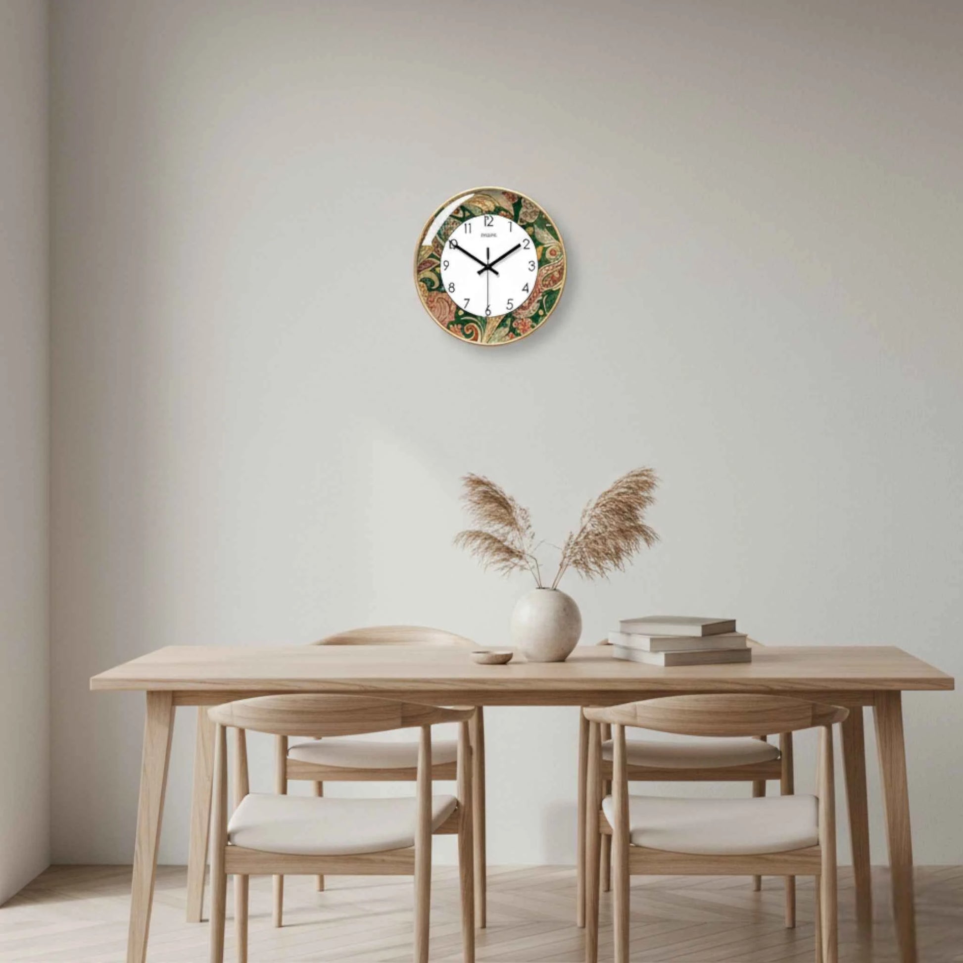 Horloge Murale Bohème – Design Minimaliste avec Bord Coloré Décoratif