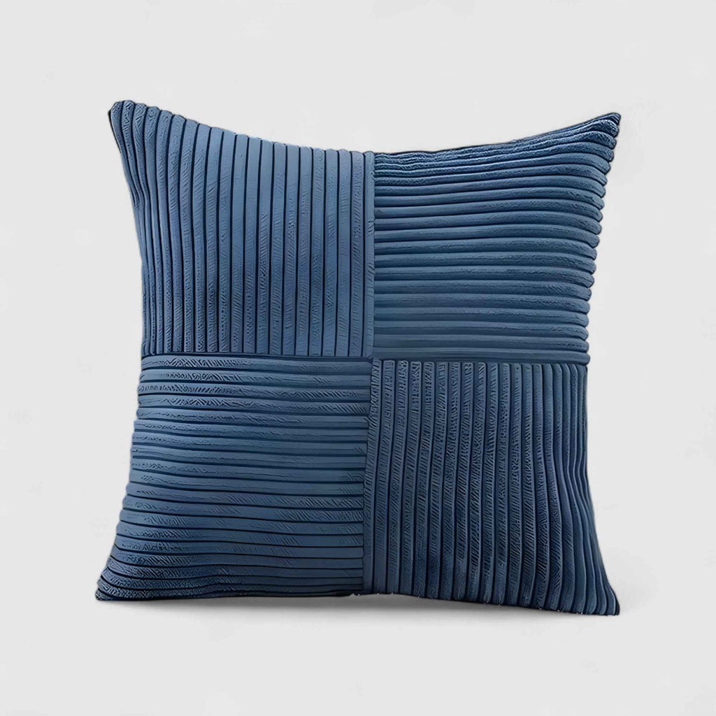 Housses de coussin : Housse de Coussin Velours Côtelé dans Bleu vache 45cm x 45cm de Marche Lino