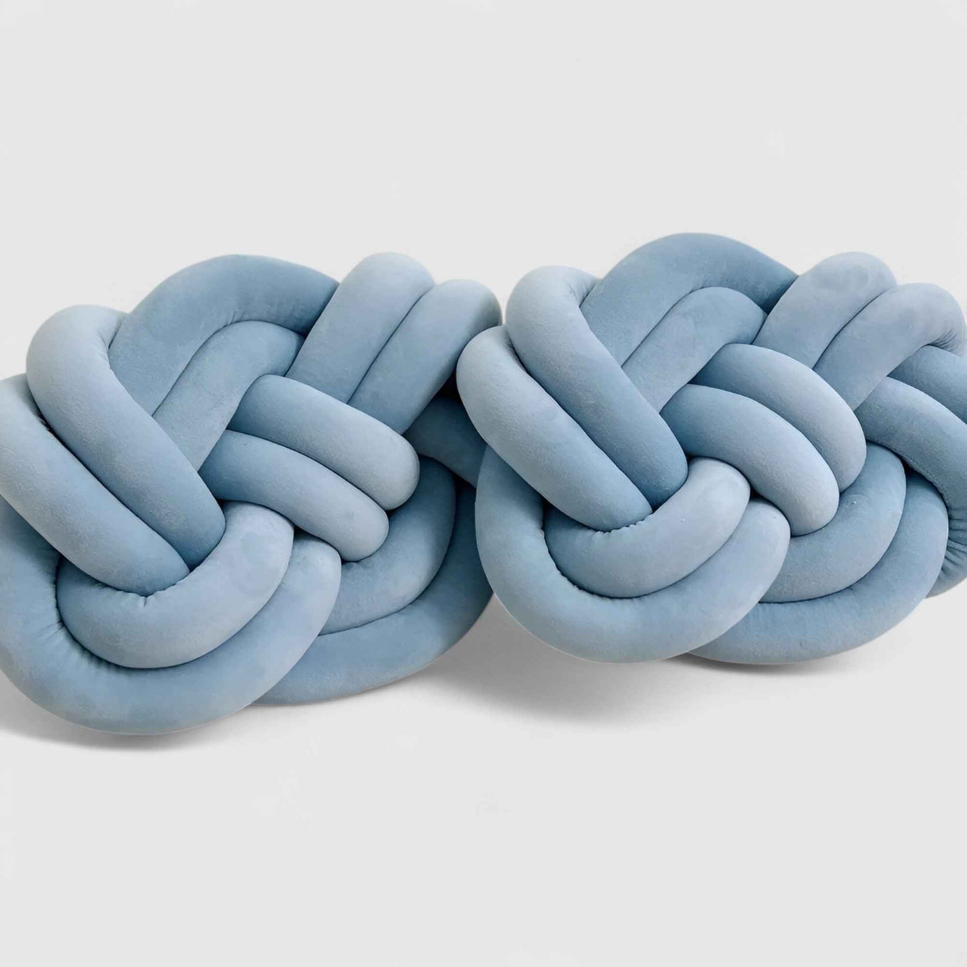Coussins décoratifs : Ensemble Oreillers Décoratifs Peluche - 2 Oreillers Doux et Chic dans Bleu Céleste de Marche Lino