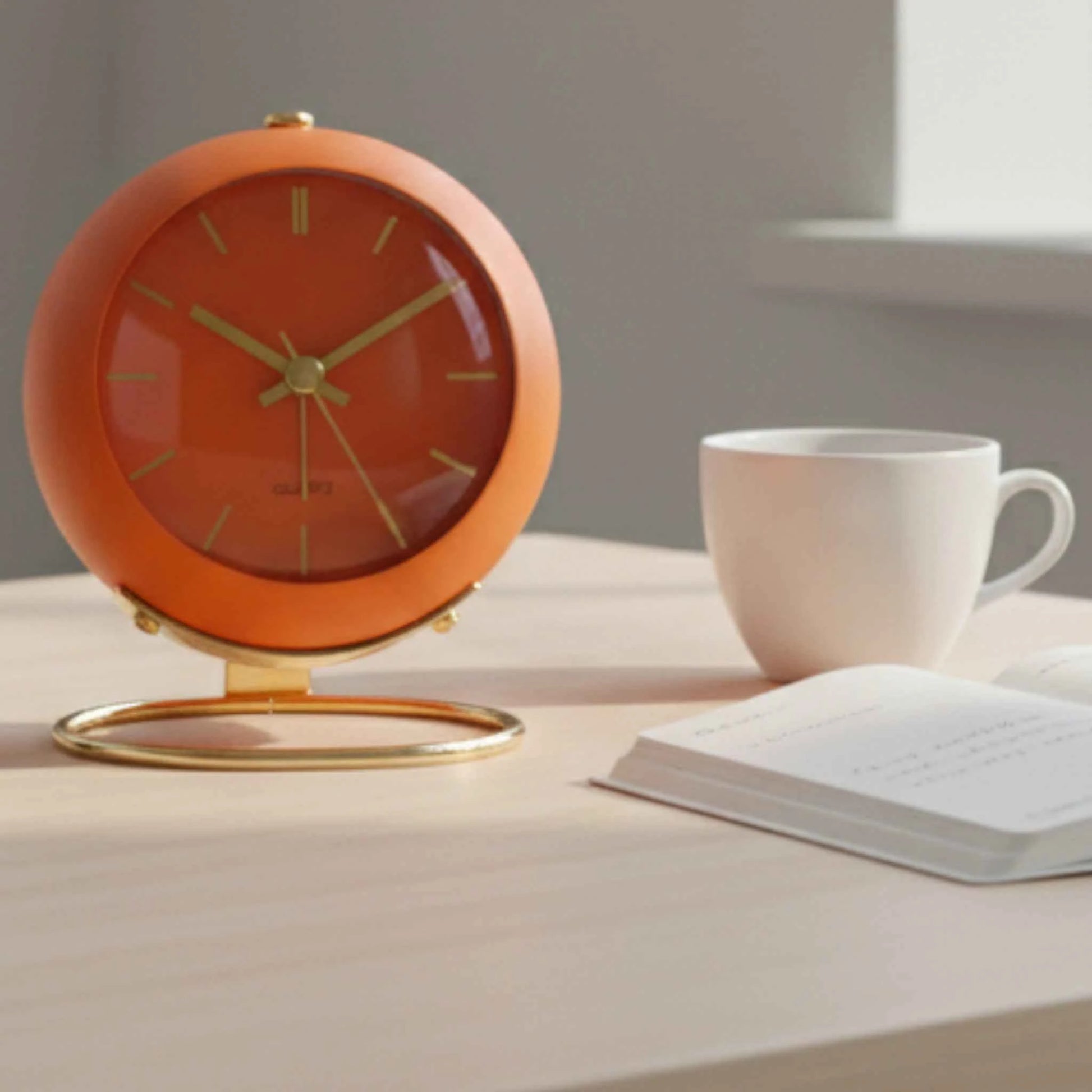 Réveil de Bureau Quartz – Moderne avec Style Rétro