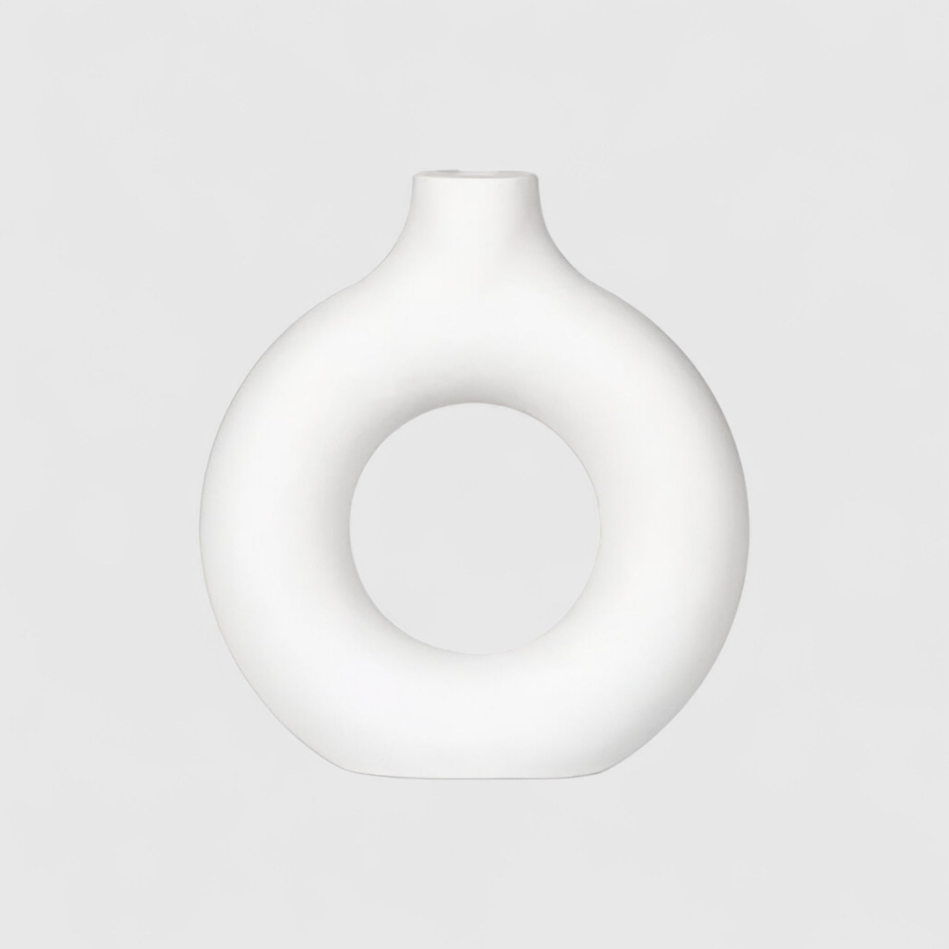 Vases : Vase Décoratif Céramique Blanche - Élégance Rétro pour Sublimer Votre Intérieur dans Grande de Marche Lino