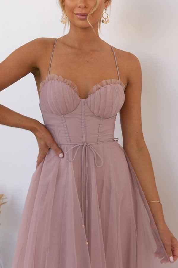 Robe Maxi Élégante à Bretelles en Mousseline pour une Fête de Princesse Moderne