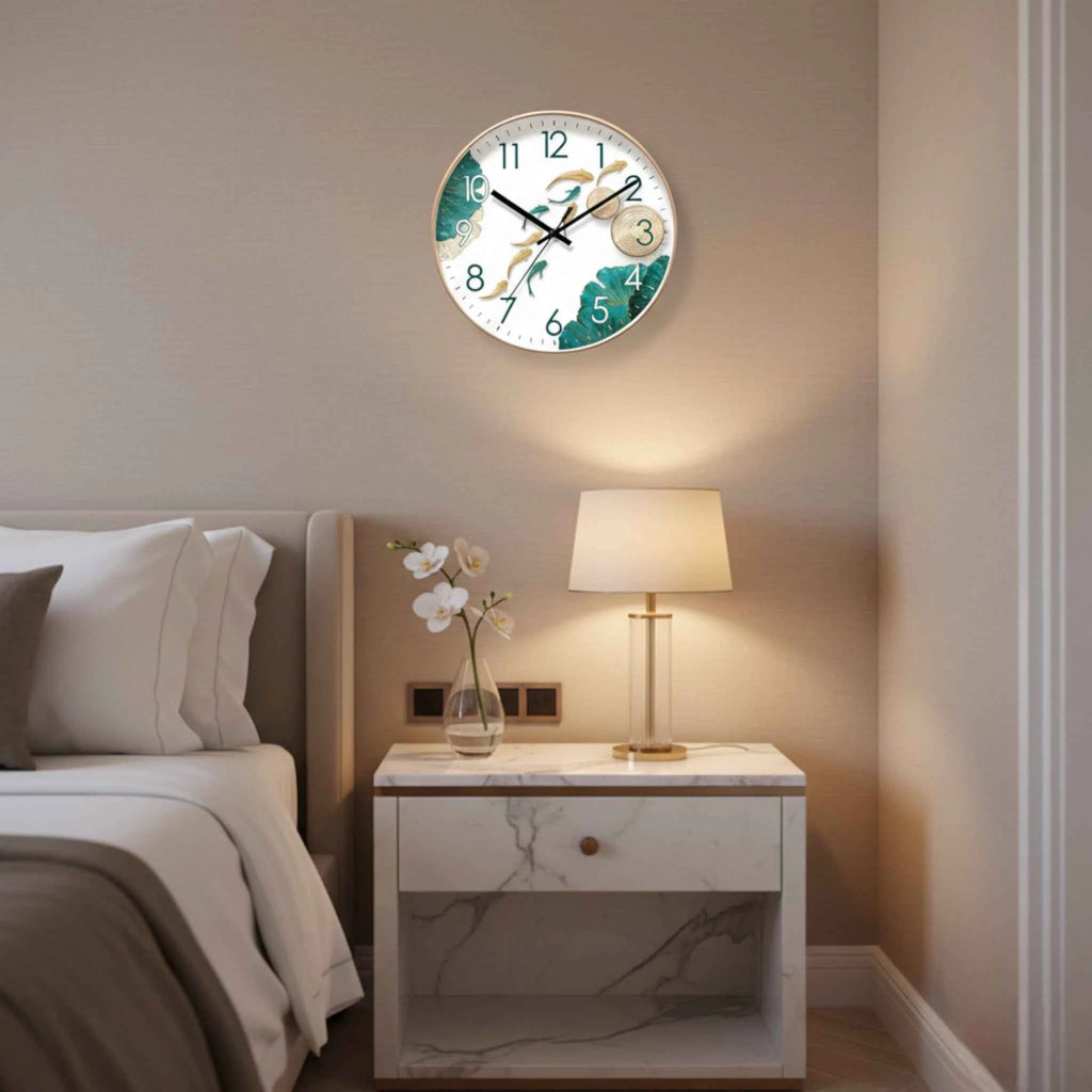 Horloge Murale Motif 9 Poissons – Quartz Analogique Silencieux – Ø30 cm