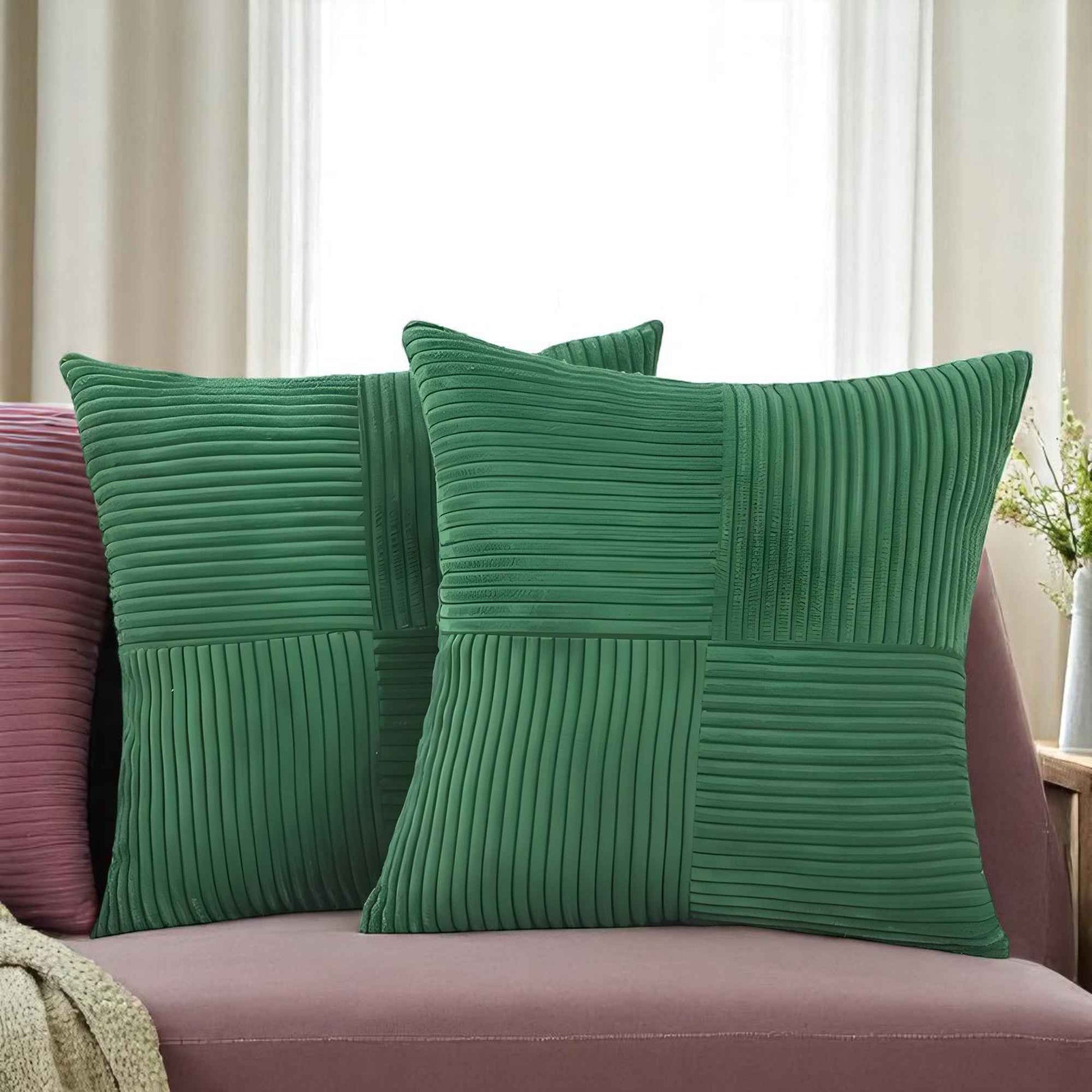Housses de coussin : Housse de Coussin Velours Côtelé dans de Marche Lino