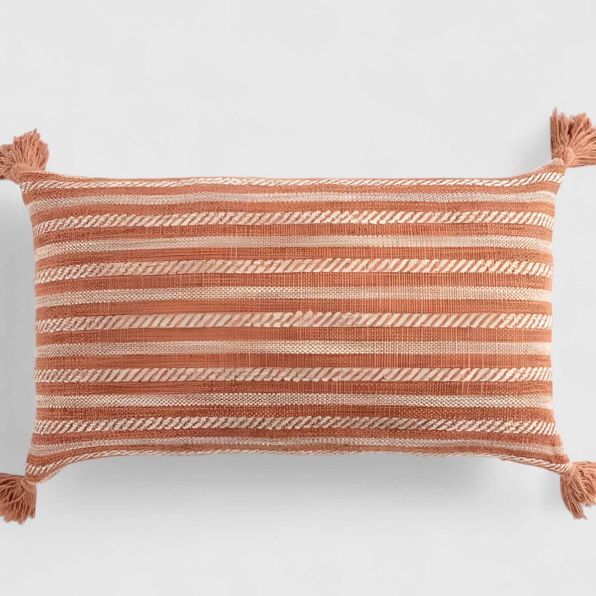 Coussins et housses de coussin : Housse de Coussin en Lin Fait Main Élégante dans C 30cm x 50cm de Marche Lino