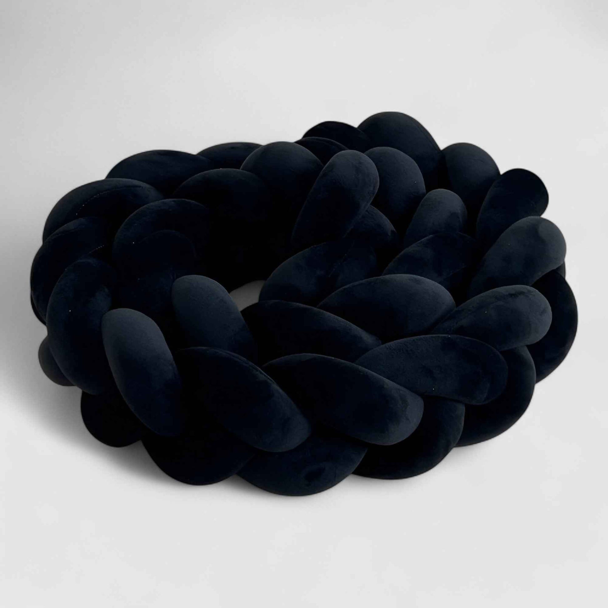 Coussins de sol : Coussin géométrique moderne en polyester pour le sol dans Noir de Marche Lino