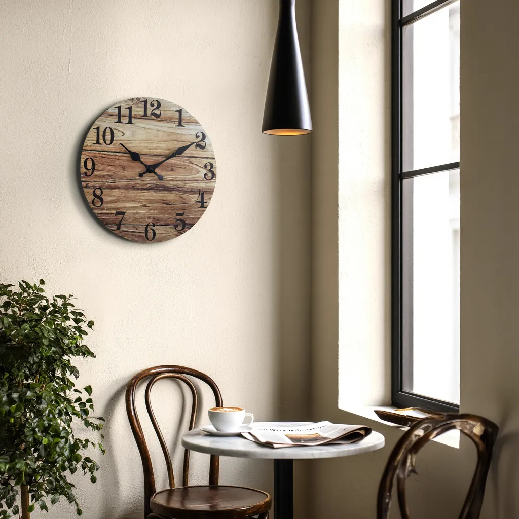 Horloge Murale Vintage en Bois Élégante