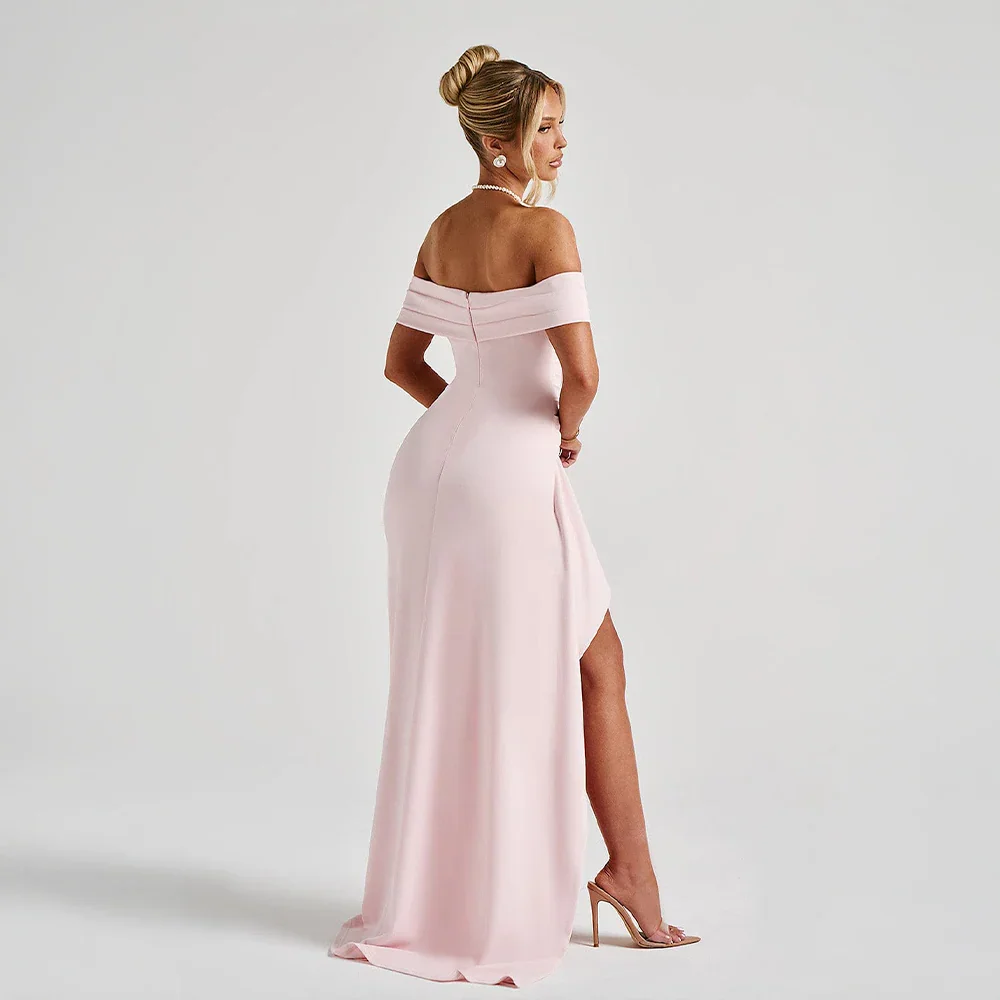 Langes Damenkleid mit freiliegenden Schultern & elegantem Schlitz - Ideal für Abend/Ceremonie