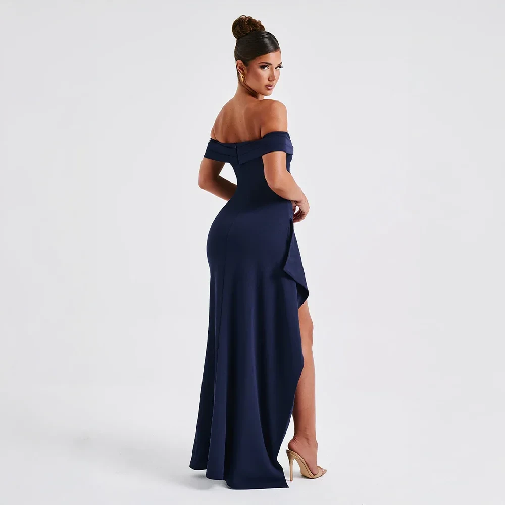 Robe longue femme avec épaules dénudées et fente