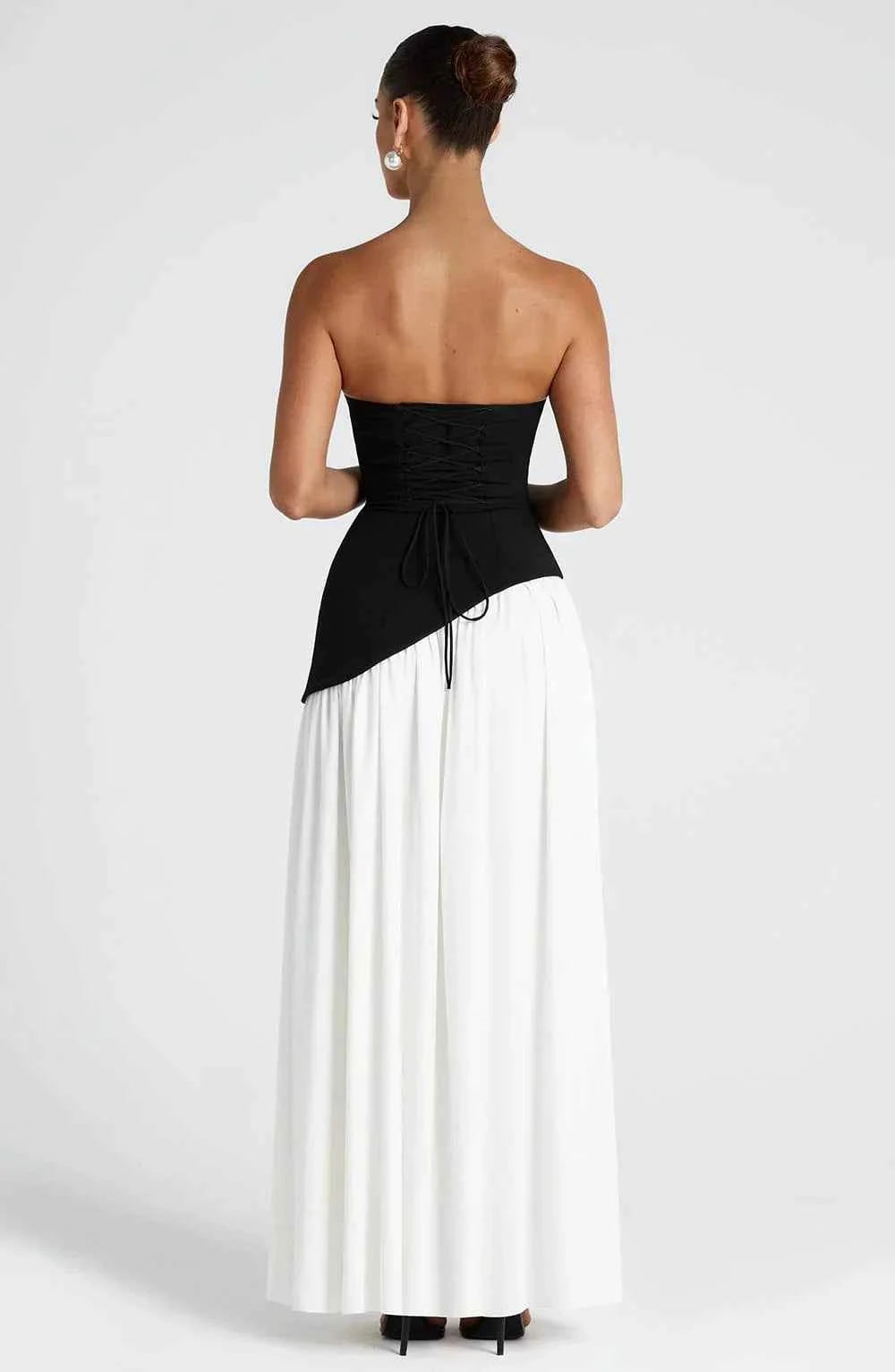 Robe longue bustier corset avec détail foulard et fente haute