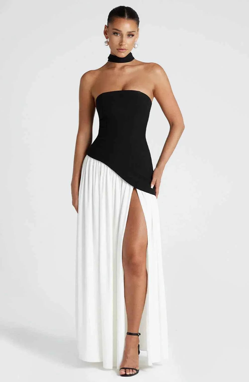 Robe longue bustier corset avec détail foulard et fente haute