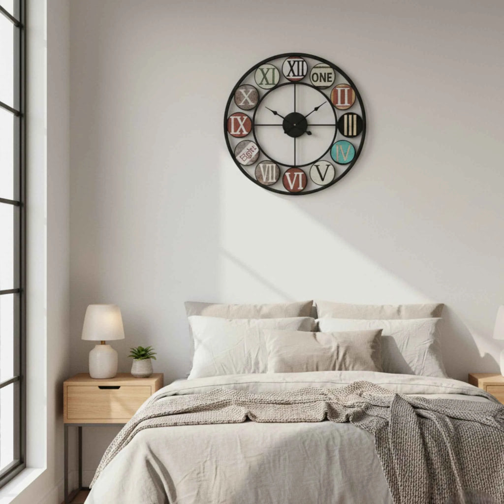 Horloge Murale Rétro Européenne en Fer – Chiffres Romains et Plexiglas Bombé