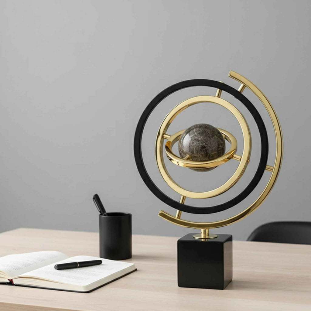 Sphère Armillaire Décorative en Métal Doré – Objet de Décoration Intérieure