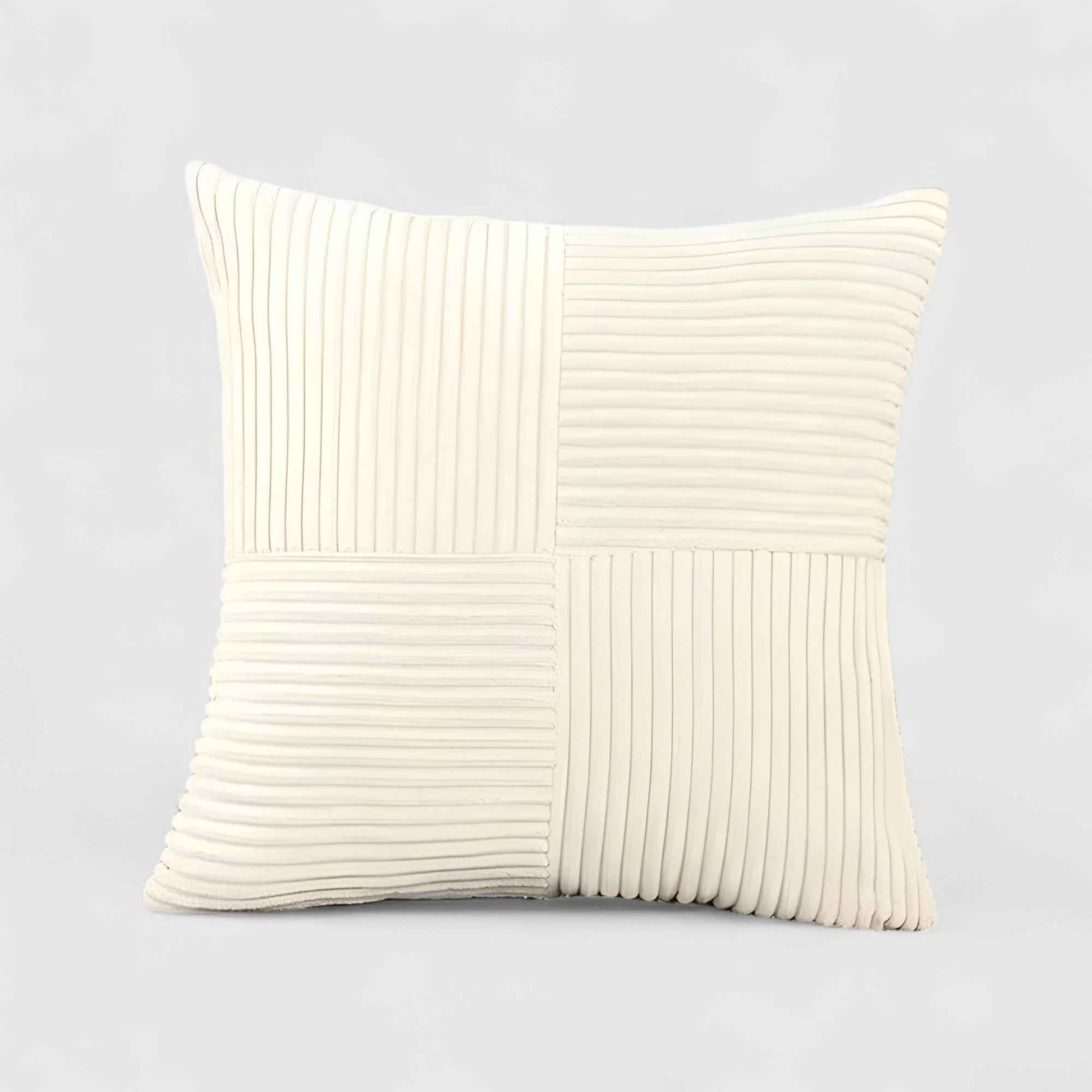 Housses de coussin : Housse de Coussin Velours Côtelé dans Blanc 45cm x 45cm de Marche Lino
